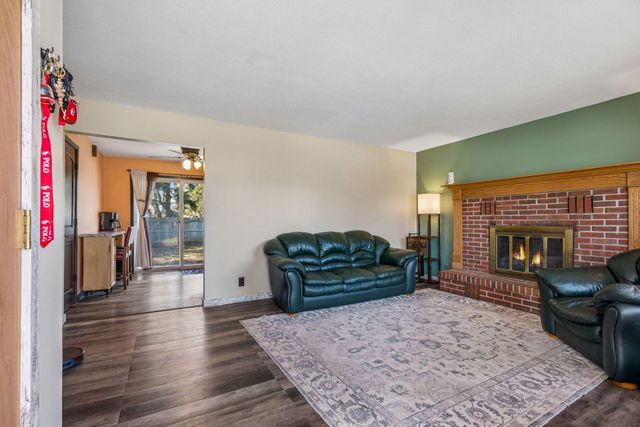 8339 Ingberg Trail S, Cottage Grove, MN 55016