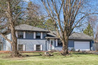 8339 Ingberg Trail S, Cottage Grove, MN 55016