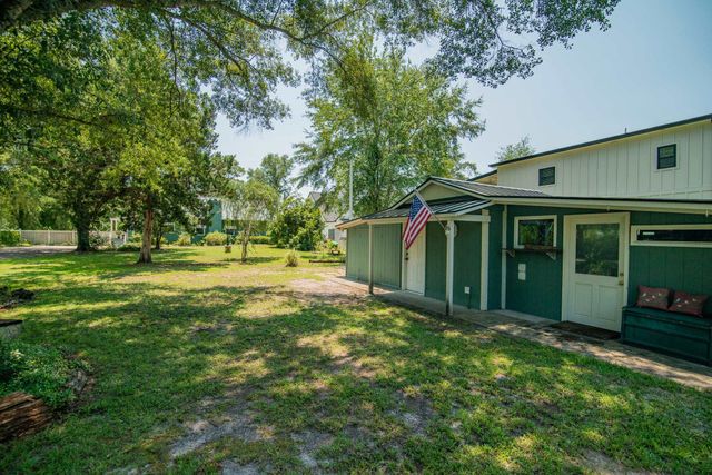 745 Francis Marion Dr., Georgetown, SC 29440