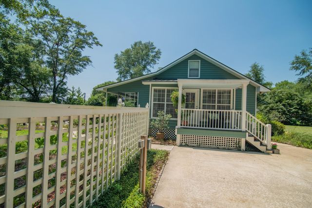 745 Francis Marion Dr., Georgetown, SC 29440