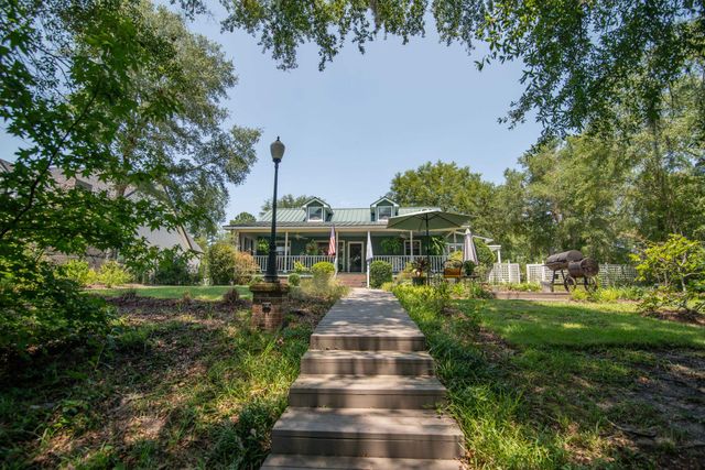 745 Francis Marion Dr., Georgetown, SC 29440