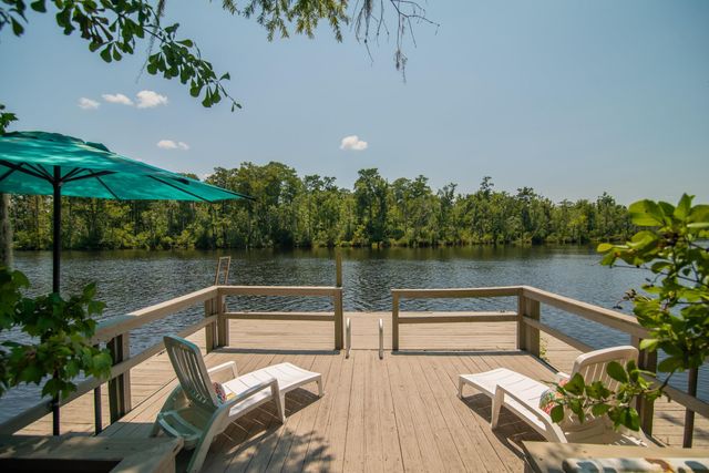 745 Francis Marion Dr., Georgetown, SC 29440