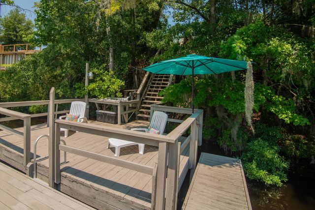 745 Francis Marion Dr., Georgetown, SC 29440