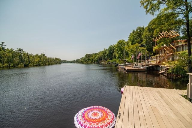 745 Francis Marion Dr., Georgetown, SC 29440
