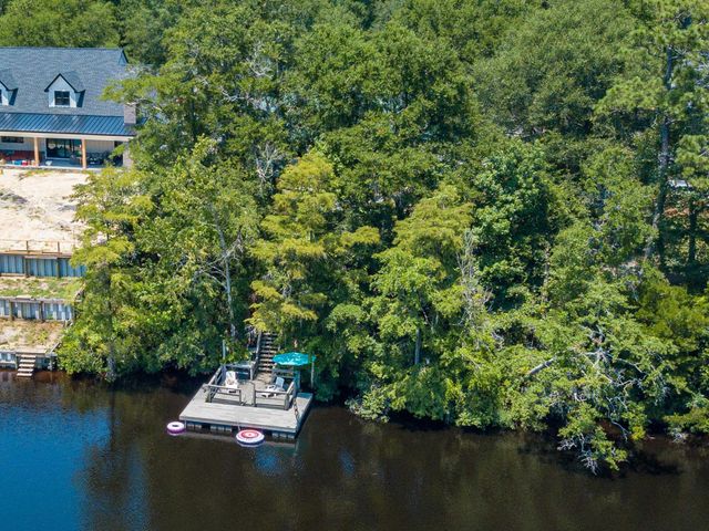 745 Francis Marion Dr., Georgetown, SC 29440