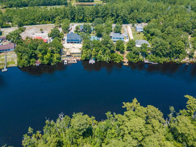 745 Francis Marion Dr., Georgetown, SC 29440