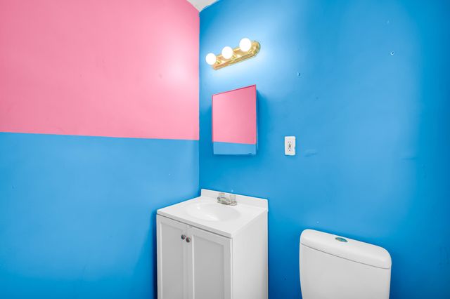 17202 Warrington Drive, Detroit, MI 48221