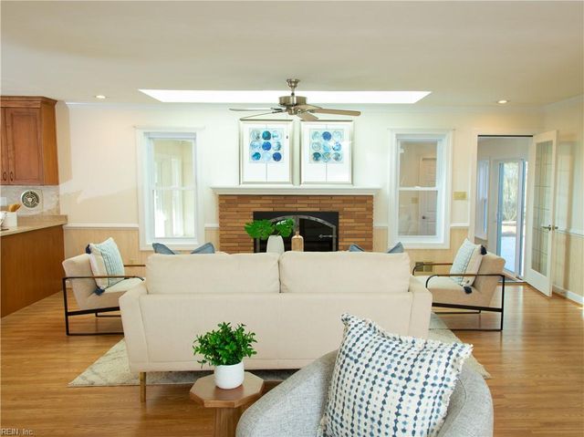 1113 Trantwood AVE, Virginia Beach, VA 23454