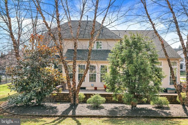 12 HIDDEN BROOK WAY, Reading, PA 19608