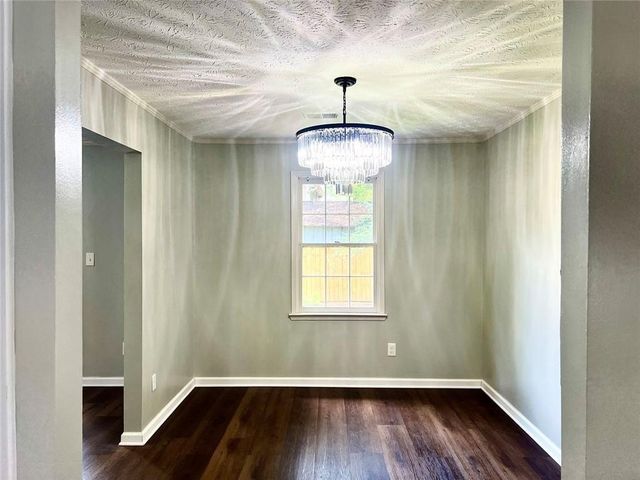 2034 Corners Circle, Lithonia, GA 30058