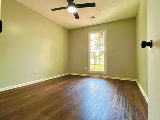 2034 Corners Circle, Lithonia, GA 30058