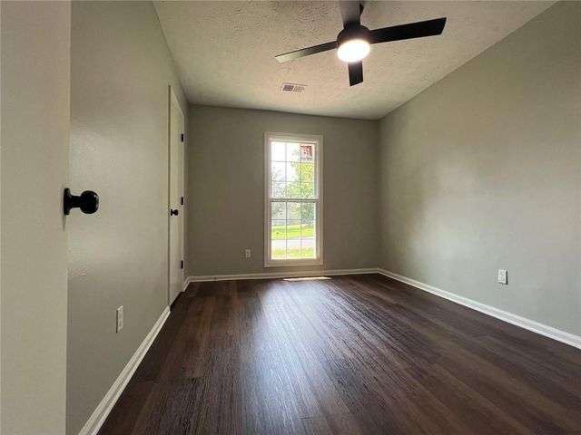 2034 Corners Circle, Lithonia, GA 30058