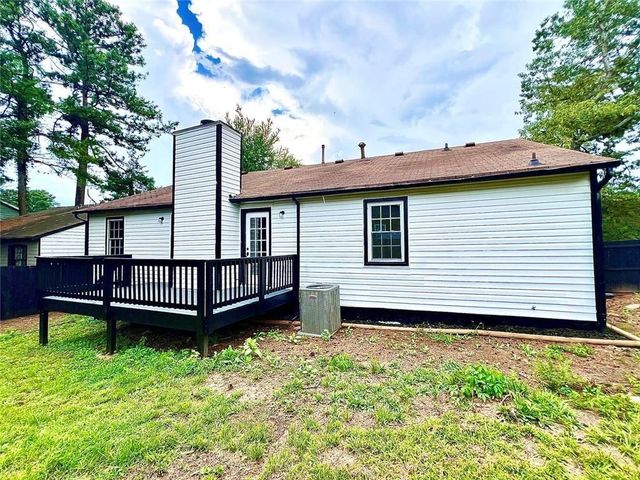 2034 Corners Circle, Lithonia, GA 30058