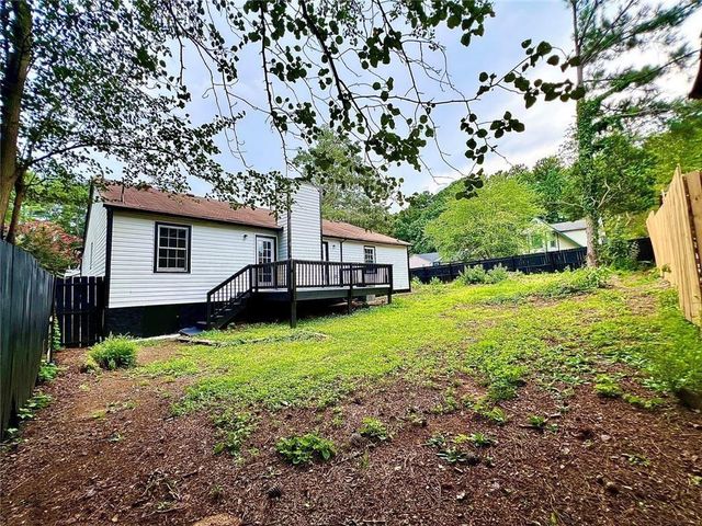 2034 Corners Circle, Lithonia, GA 30058