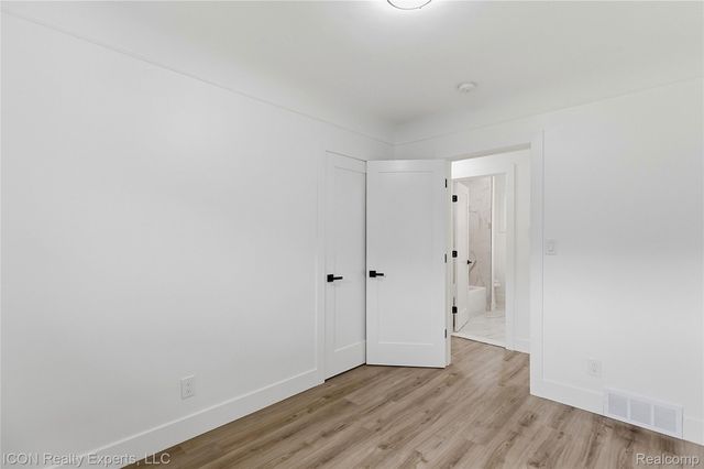4901 Robert Street, Shelby Charter Township, MI 48316