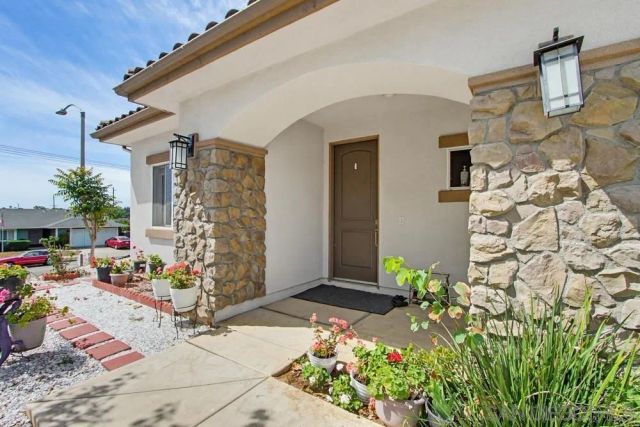 1675 FELICITAS LANE, Escondido, CA 92025