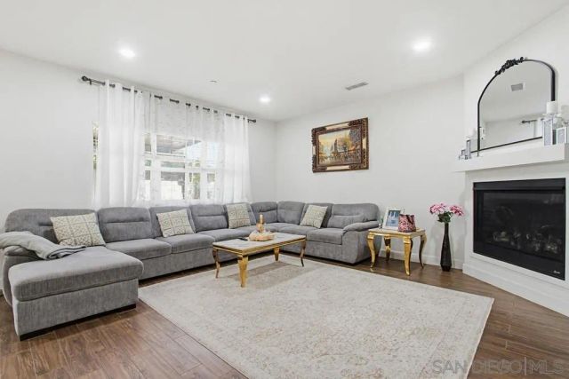 1675 FELICITAS LANE, Escondido, CA 92025