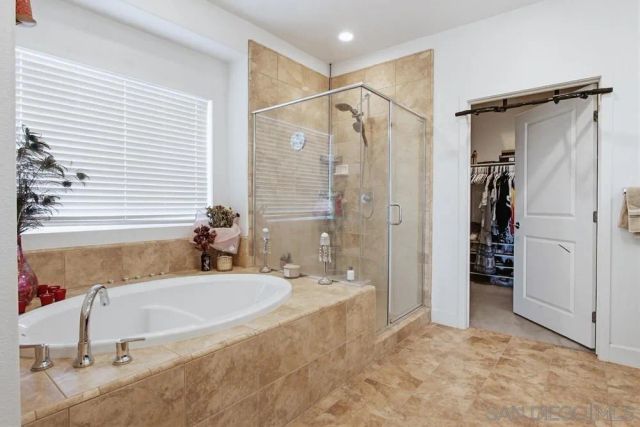 1675 FELICITAS LANE, Escondido, CA 92025