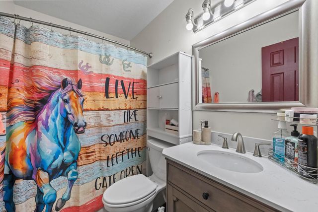 52 Eastway Court, Howard, OH 43028