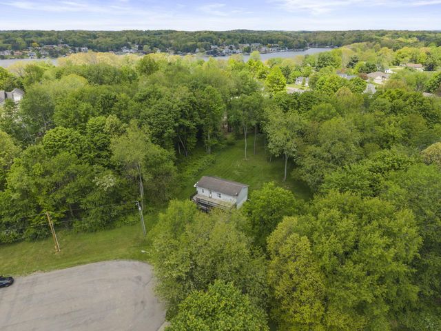52 Eastway Court, Howard, OH 43028