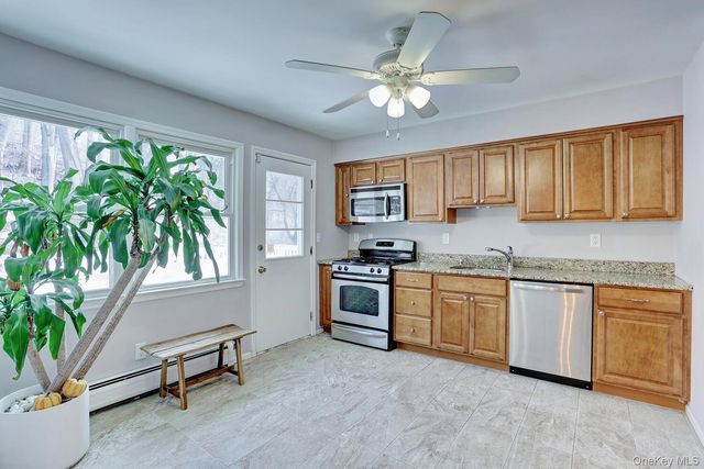 302 Old Haverstraw Road, Congers, NY 10920