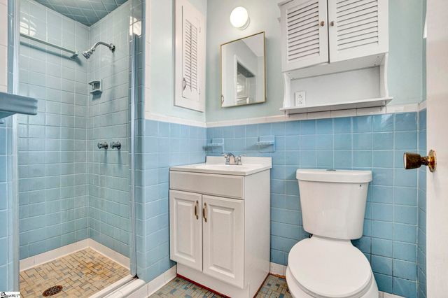 301 Dixon Street, Clinton, SC 29325