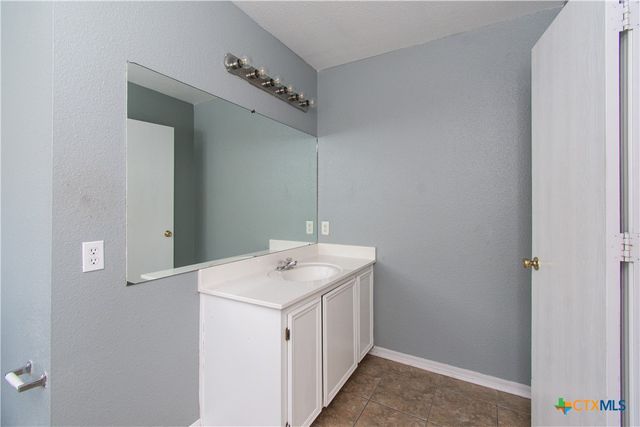 3808 Sunflower Drive, Killeen, TX 76542