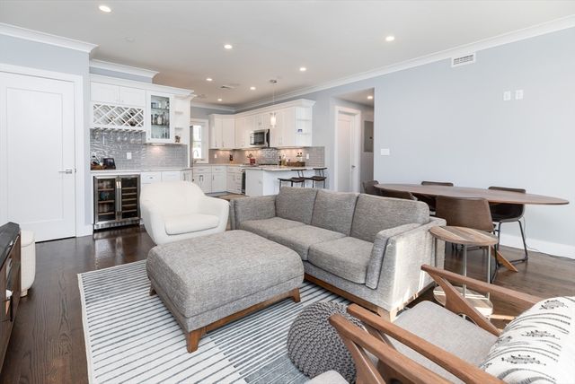 20 Fuller St 2, Boston, MA 02124