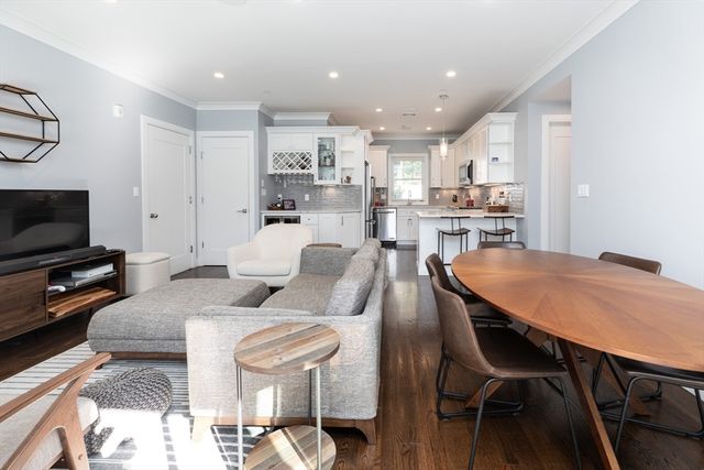 20 Fuller St 2, Boston, MA 02124