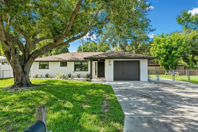 2874 DAVIS BOULEVARD, Sarasota, FL 34237