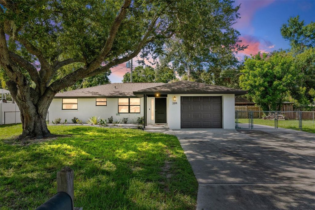 2874 DAVIS BOULEVARD, Sarasota, FL 34237