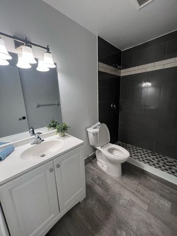 1554 Citation Dr B, West Palm Beach, FL 33417