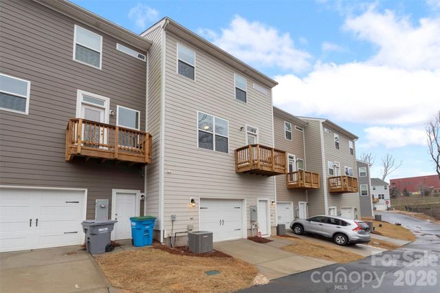 2109 Laurel Village Circle, Belmont, NC 28012