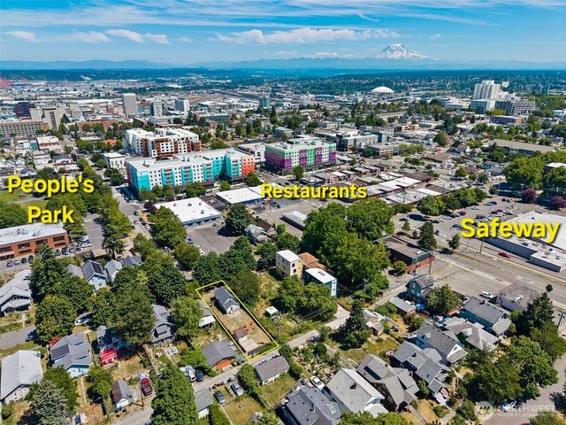 930 S M Street, Tacoma, WA 98405