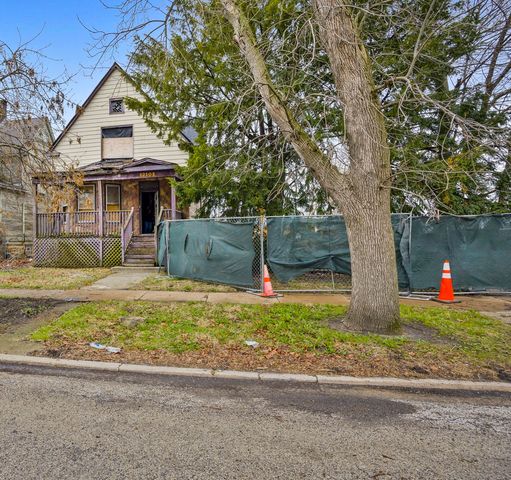 12108 S Parnell Avenue, Chicago, IL 60628