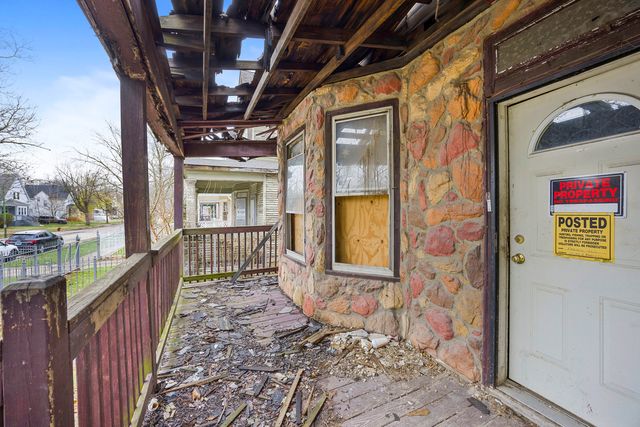 12108 S Parnell Avenue, Chicago, IL 60628