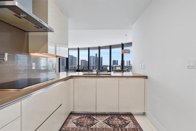 17475 Collins Ave 504, Sunny Isles Beach, FL 33160