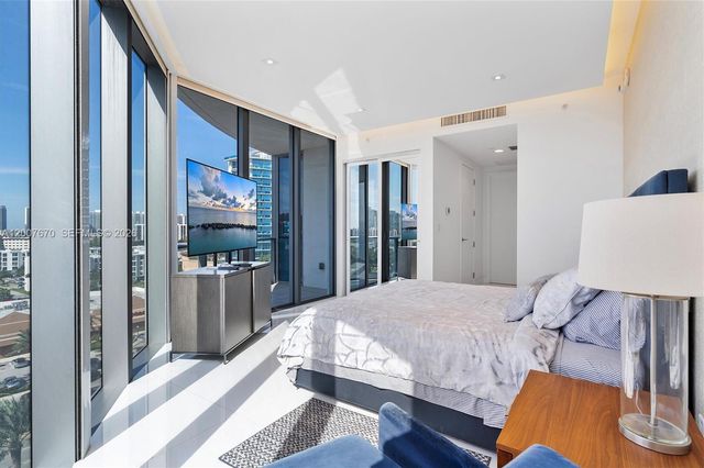 17475 Collins Ave 504, Sunny Isles Beach, FL 33160