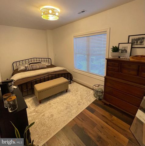 708 SLATON LN, Morgantown, WV 26508