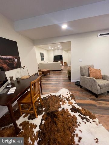 708 SLATON LN, Morgantown, WV 26508