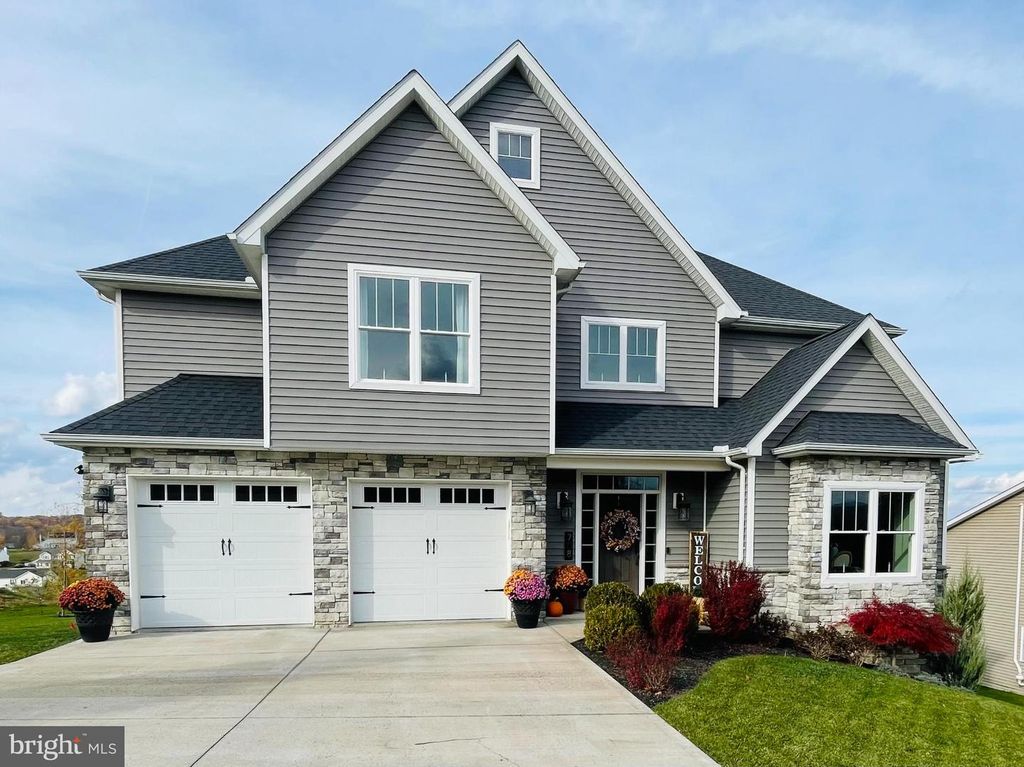 708 SLATON LN, Morgantown, WV 26508