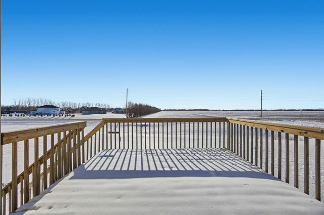 1520 75th Avenue S, Fargo, ND 58104