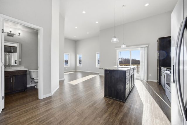 1520 75th Avenue S, Fargo, ND 58104