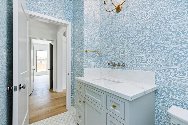 822 W 31st Street, Houston, TX 77018