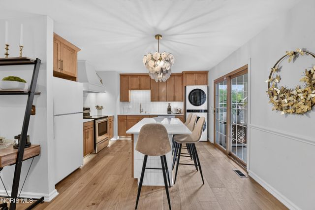 5323 Bentbrook Drive, Sylvania, OH 43560