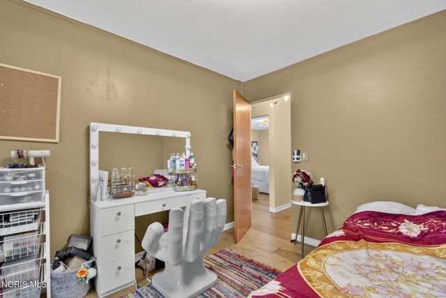 5323 Bentbrook Drive, Sylvania, OH 43560