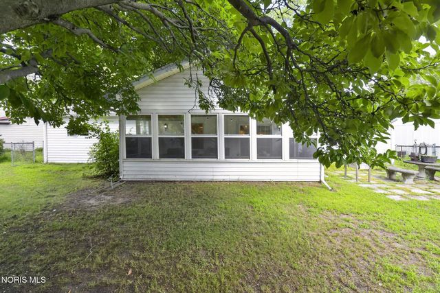 5323 Bentbrook Drive, Sylvania, OH 43560