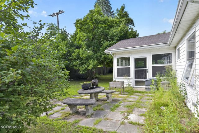 5323 Bentbrook Drive, Sylvania, OH 43560
