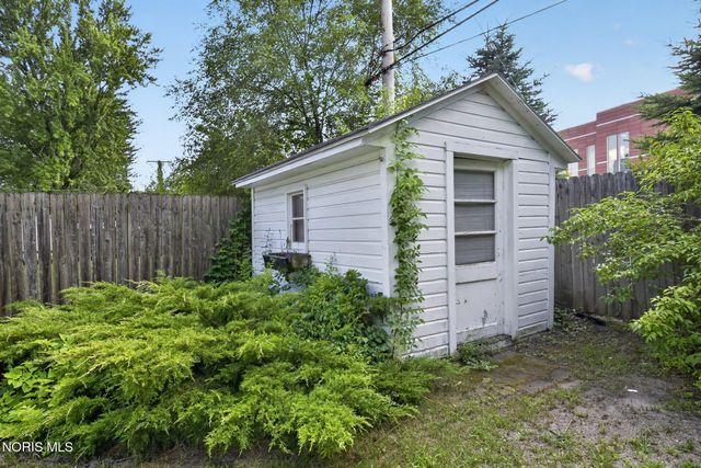 5323 Bentbrook Drive, Sylvania, OH 43560