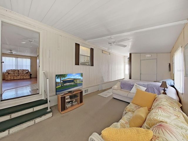 12501 ULMERTON ROAD 140, Largo, FL 33774